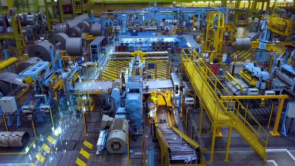 Blick in die Verarbeitung von Stahl-Coils. Foto: thyssenkrupp Materials